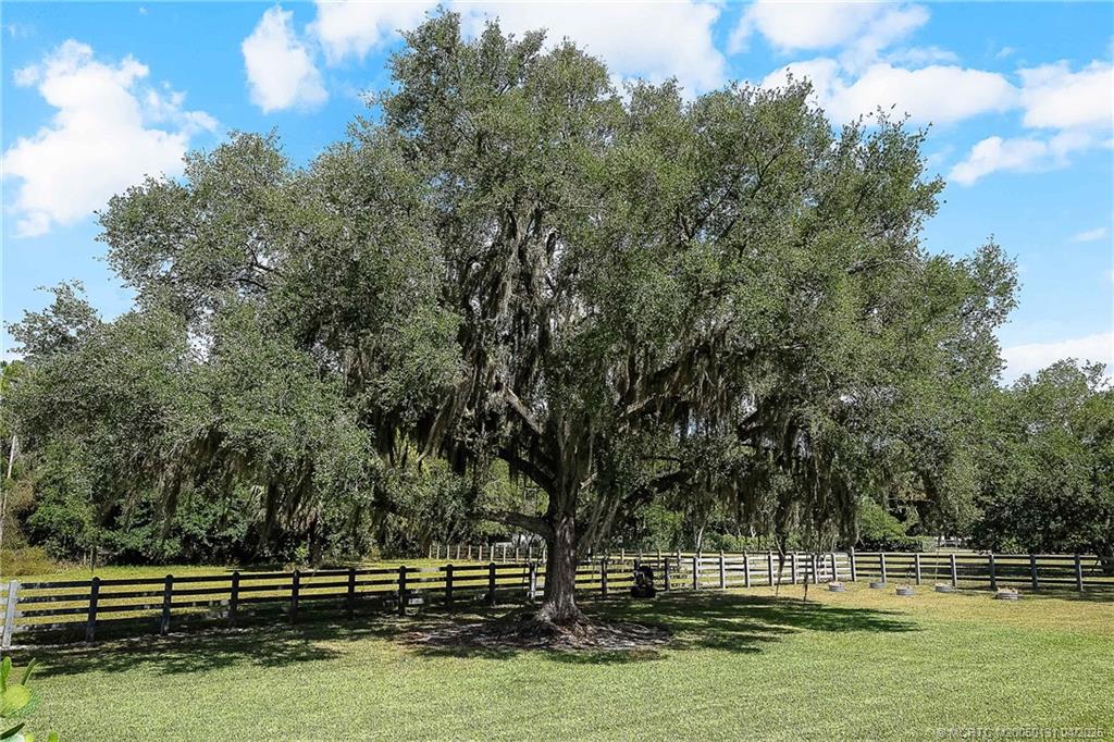 6655 Southwest Gaines Avenue Stuart, FL 34997 - Photo 42 of 48