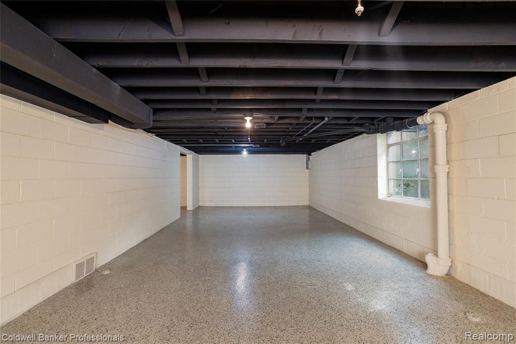 401 Barclay Grosse Pointe, MI 48236 - Photo 39 of 39