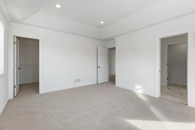 $590,900 | 2009 Lusitano Street, Shakopee, MN 55379