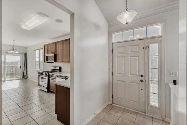 $284,900 | 7630 Stonecrop Lane, Joliet, IL 60431