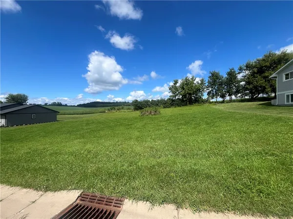 $19,000 | 26316 West 3rd Avenue, Eleva, WI 54738