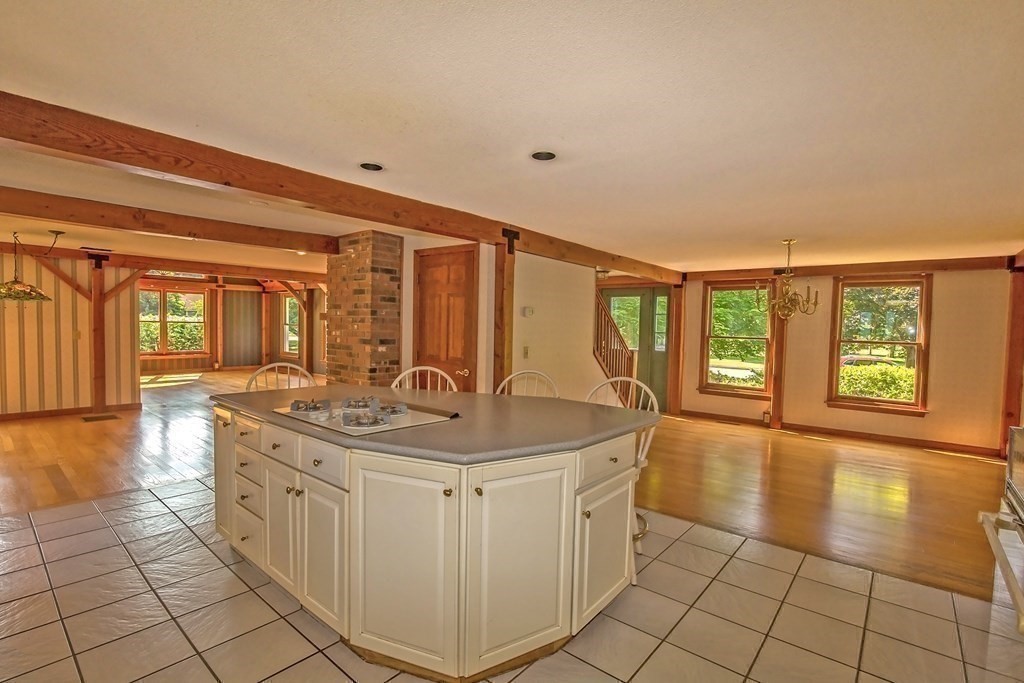 8 Bayberry Road Hampden, MA 01036 - Photo 13 of 42