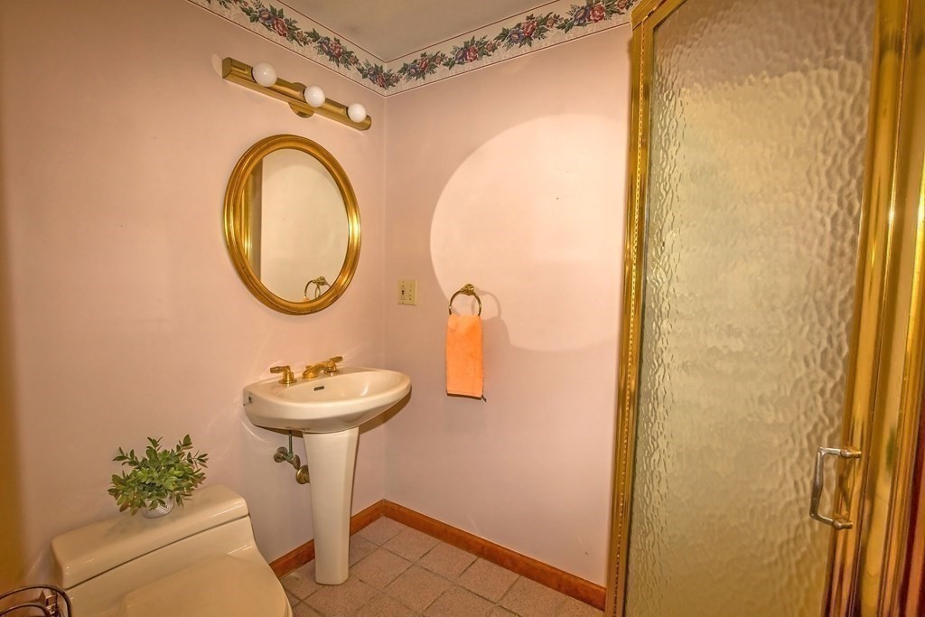 8 Bayberry Road Hampden, MA 01036 - Photo 6 of 42
