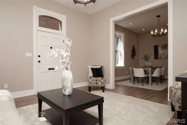 $495,000 | 2307 South 11th Street, St. Louis, MO 63104