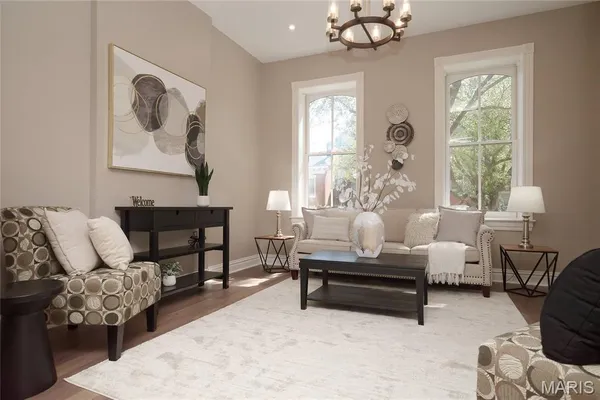 $495,000 | 2307 South 11th Street, St. Louis, MO 63104