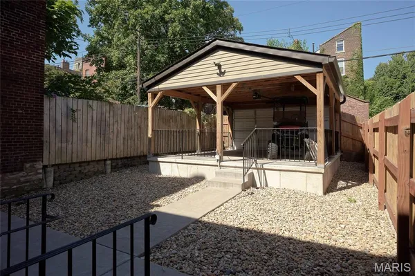 $495,000 | 2307 South 11th Street, St. Louis, MO 63104