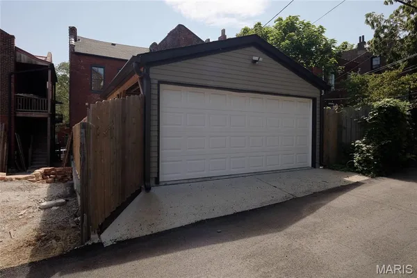 $495,000 | 2307 South 11th Street, St. Louis, MO 63104