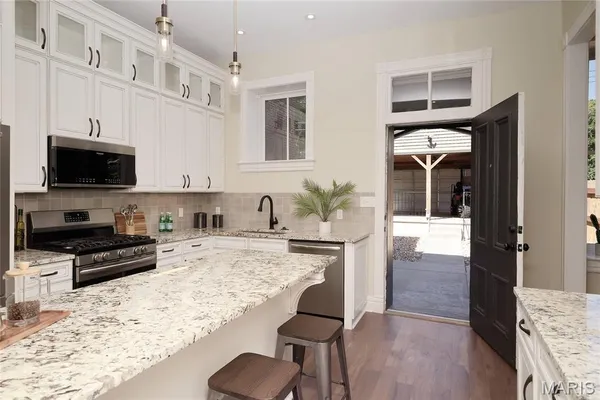 $495,000 | 2307 South 11th Street, St. Louis, MO 63104
