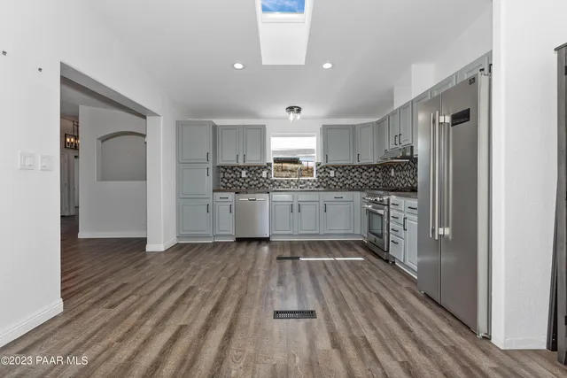 $460,000 | 155 North Son Shine Lane, Chino Valley, AZ 86323