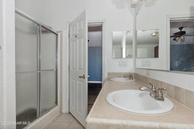 $460,000 | 155 North Son Shine Lane, Chino Valley, AZ 86323