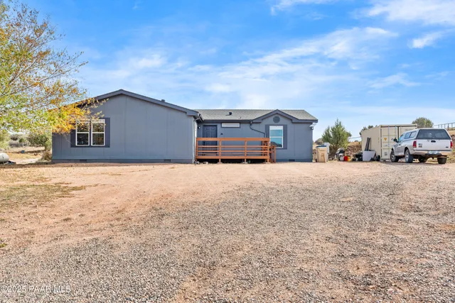 $460,000 | 155 North Son Shine Lane, Chino Valley, AZ 86323