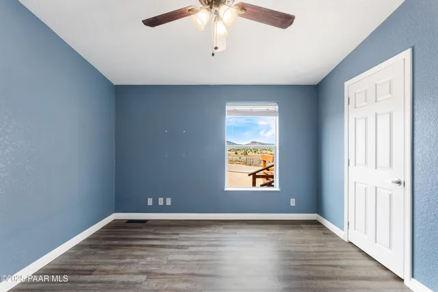 $460,000 | 155 North Son Shine Lane, Chino Valley, AZ 86323