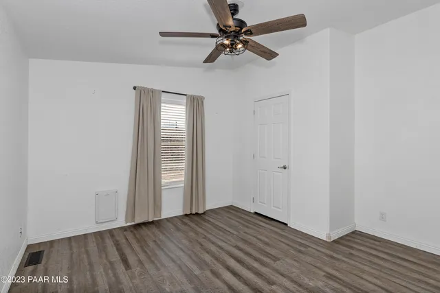 $460,000 | 155 North Son Shine Lane, Chino Valley, AZ 86323