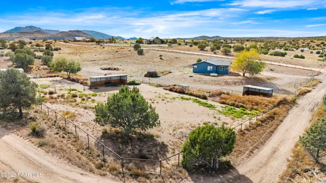 $460,000 | 155 North Son Shine Lane, Chino Valley, AZ 86323