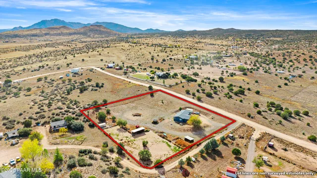 $460,000 | 155 North Son Shine Lane, Chino Valley, AZ 86323