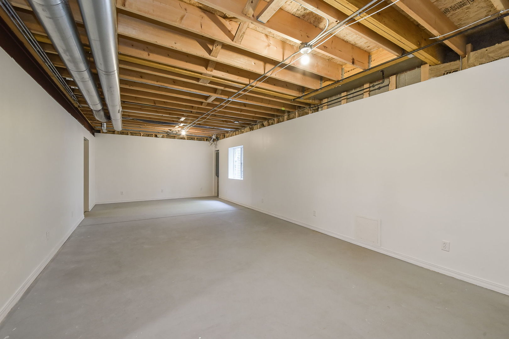 2003 Mackenzie Place Wheaton, IL 60187 - Photo 21 of 25 a view of small space