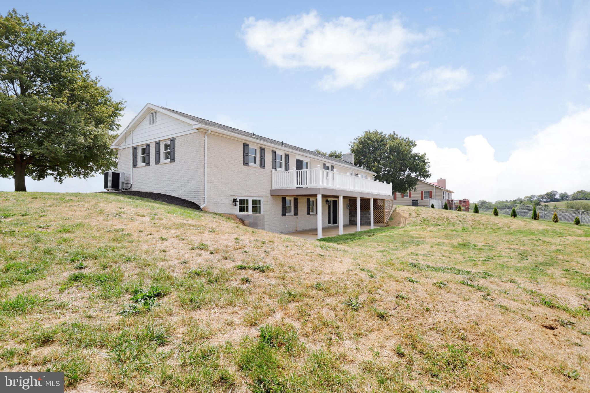 14520 Fairview Road Clear Spring, MD 21722 - Photo 5 of 39