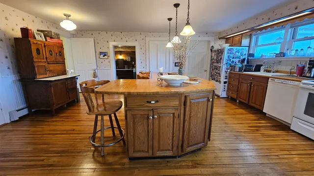 $625,000 | 3763 Highway 109, Cambridge, VT 05492