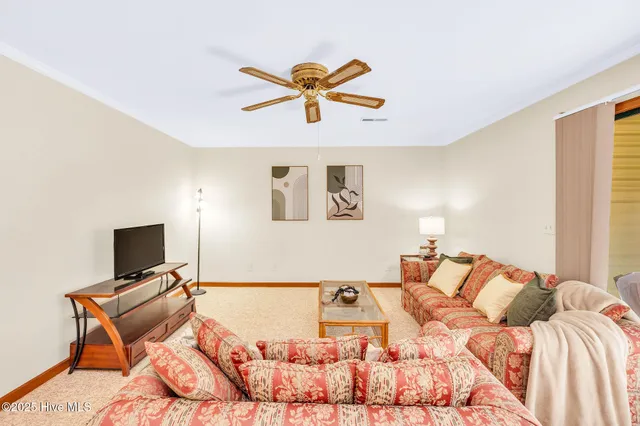 $1,600 | 202 Country Club Villa Drive, Unit 2, Shallotte, NC 28470