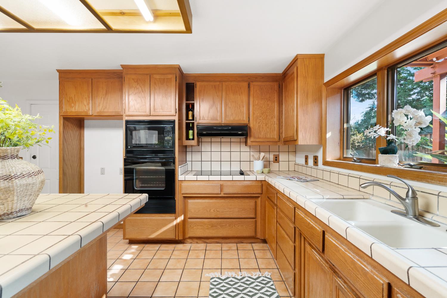 1327 Torrey Street Davis, CA 95618 - Photo 22 of 65