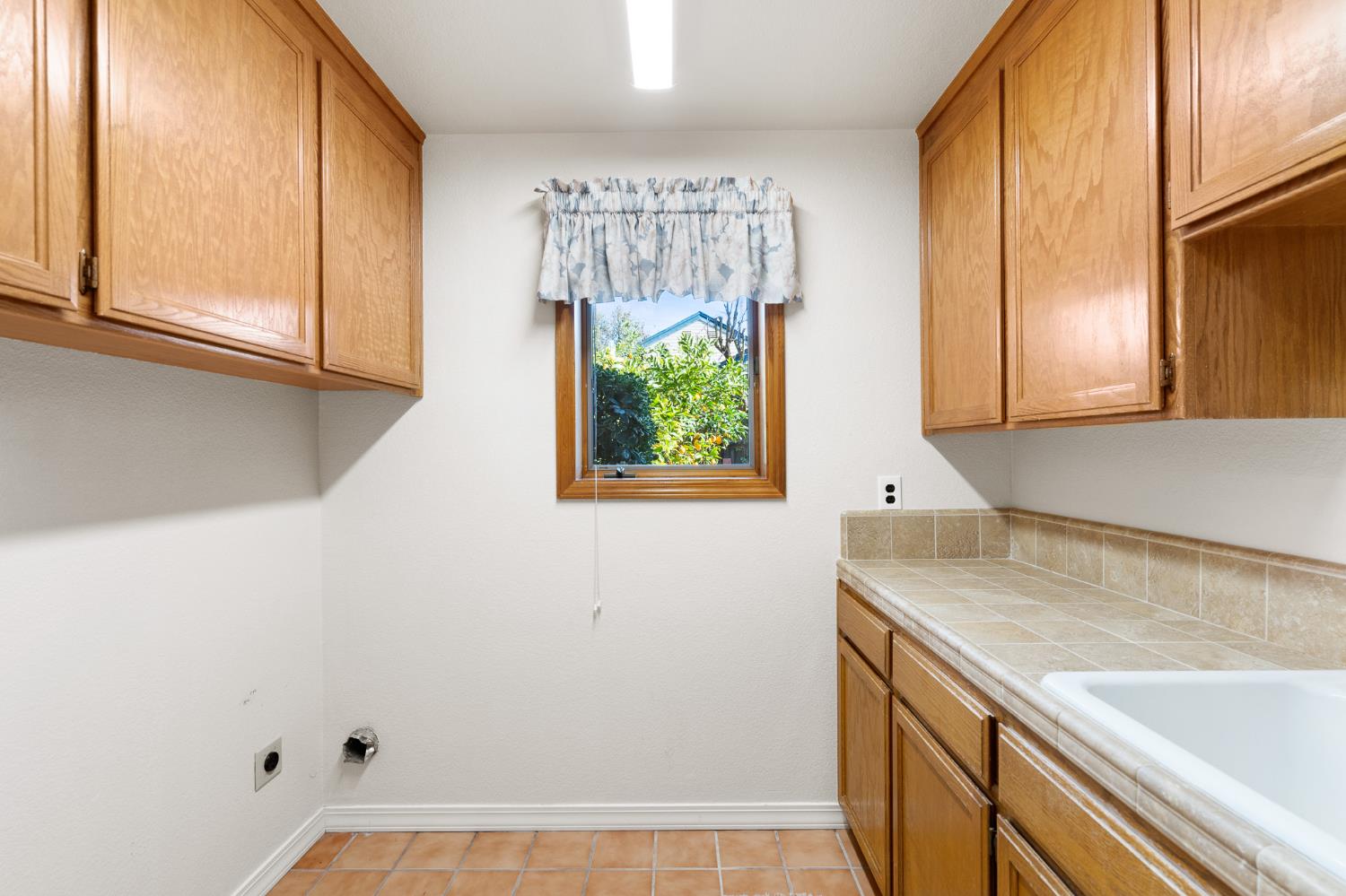 1327 Torrey Street Davis, CA 95618 - Photo 25 of 65