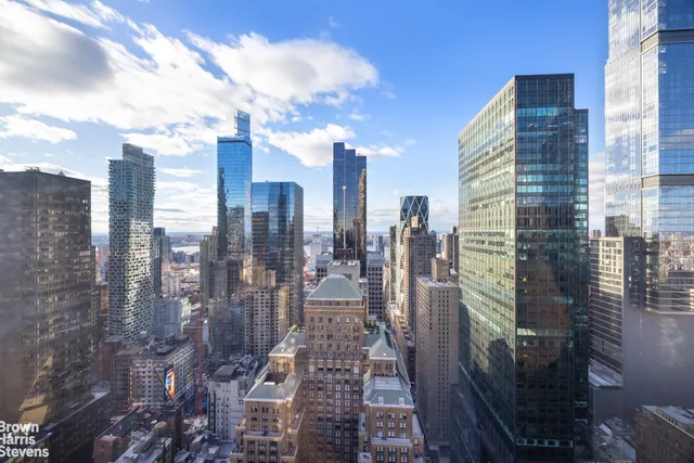 a city view with lot of buildings