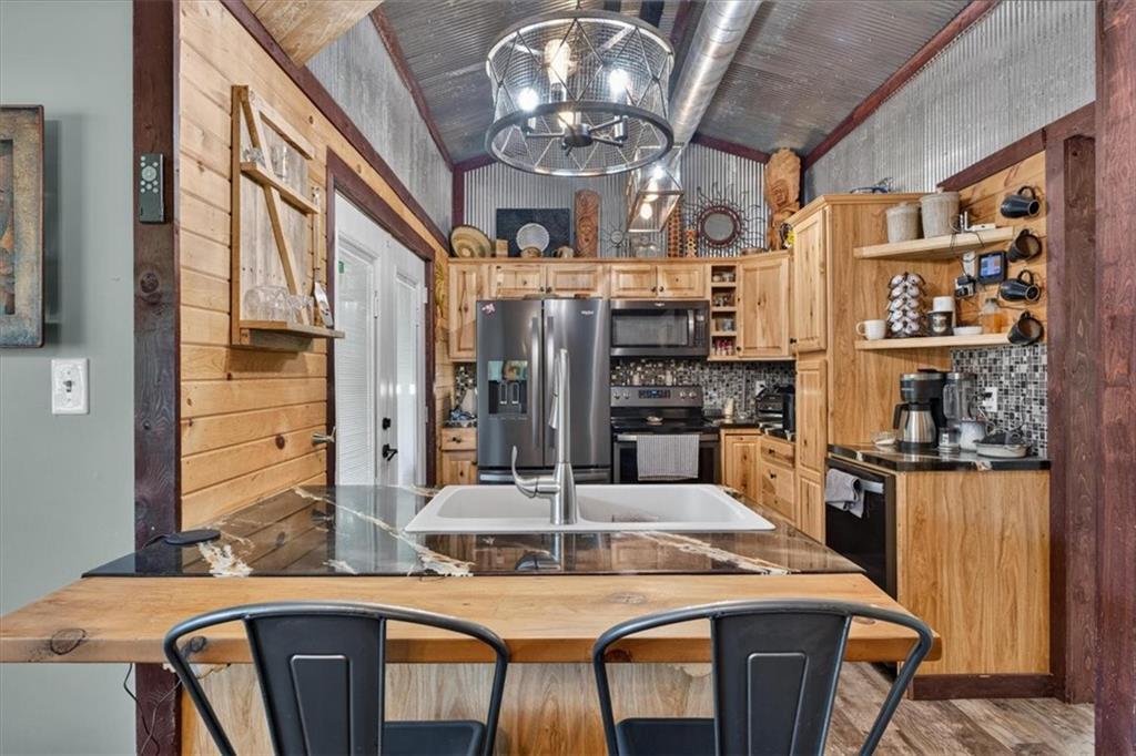 13810 Byars Road Grandview, MO 64030 - Photo 10 of 65 Gallery Image 10