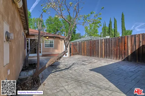 $5,900 | 4722 Ventura Canyon Avenue, Sherman Oaks, CA 91423