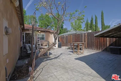 $5,900 | 4722 Ventura Canyon Avenue, Sherman Oaks, CA 91423