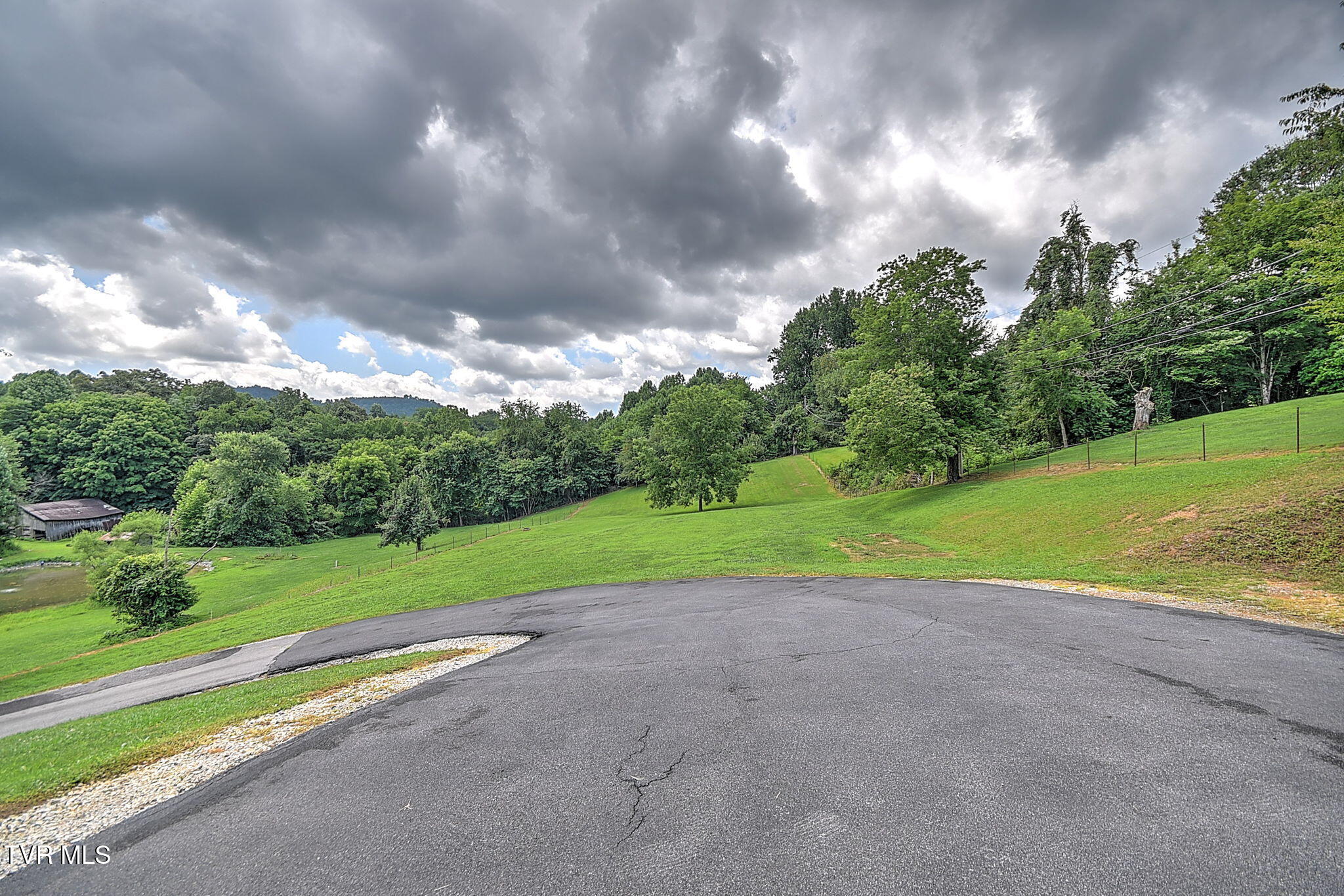 611 Yuma Road Weber City, VA 24290 - Photo 53 of 86 84-web-or-mls-611 Yuma LF-45