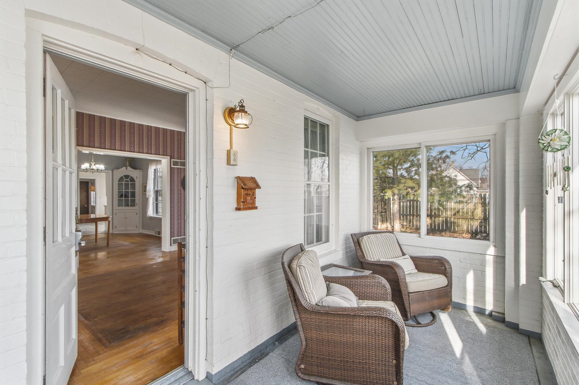 809 West Edgewater Street Portage, WI 53901 - Photo 23 of 36