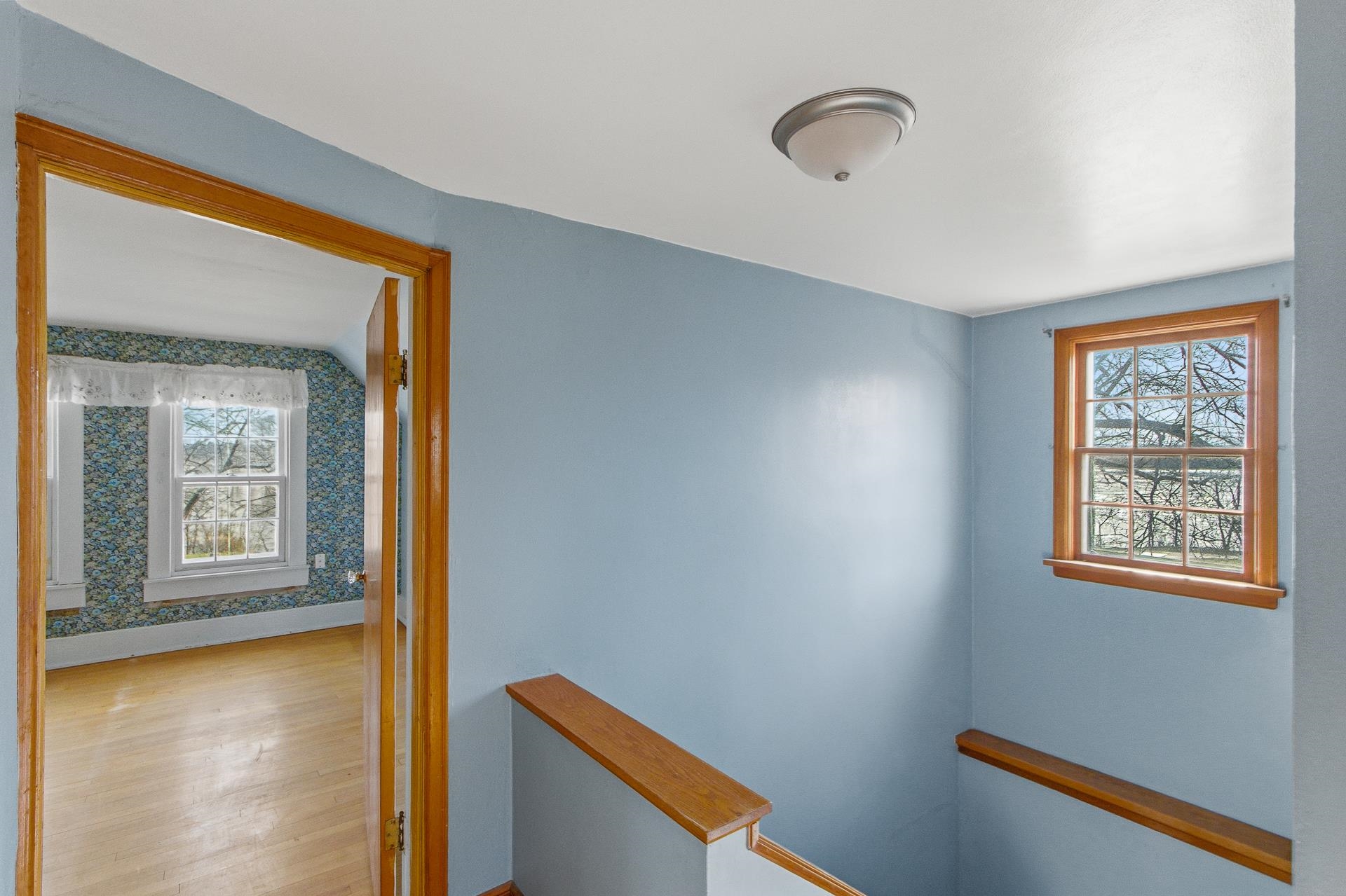 809 West Edgewater Street Portage, WI 53901 - Photo 31 of 36