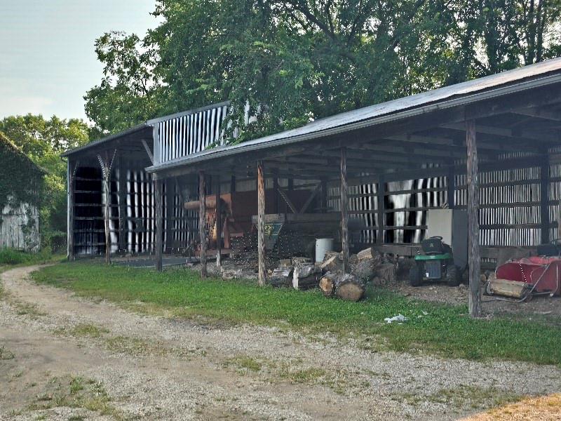 352 Northeast 1150th Road Calhoun, MO 65323 - Photo 9 of 11