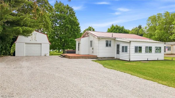 $145,000 | 4570 Pymatuning Lake Road, Andover, OH 44003