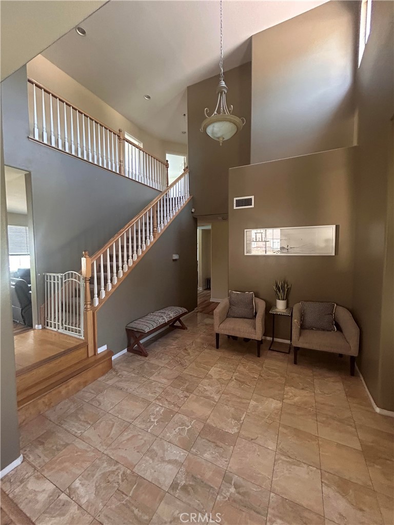 3475 High Point Place Simi Valley, CA 93065 - Photo 6 of 27