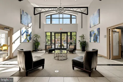 $625,000 | 1021 North Garfield Street, Unit 532, Arlington, VA 22201