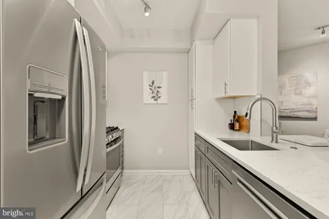 $625,000 | 1021 North Garfield Street, Unit 532, Arlington, VA 22201