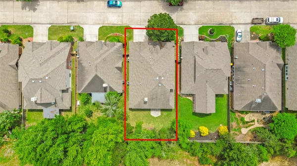 $415,000 | 15218 Scenic Forest Drive, Conroe, TX 77384