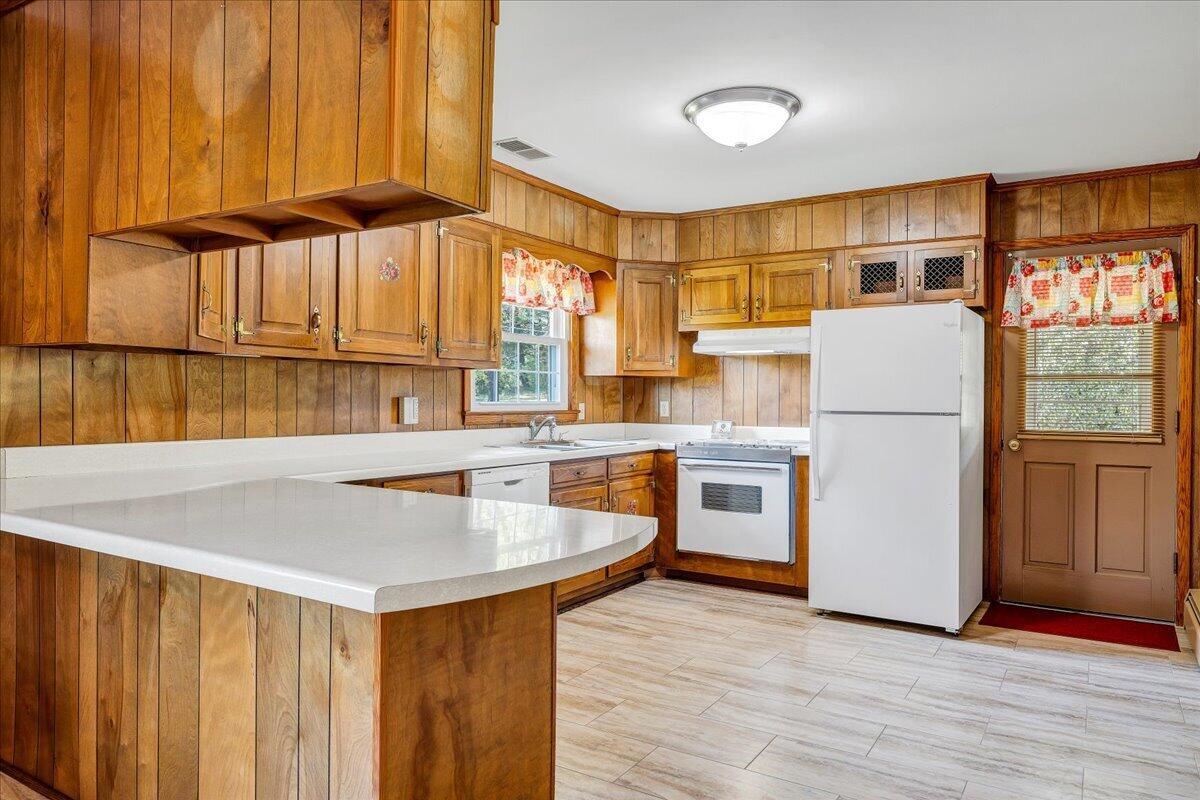 935 Bonbrook Mill Road Rocky Mount, VA 24151 - Photo 11 of 54 11-MIB08206