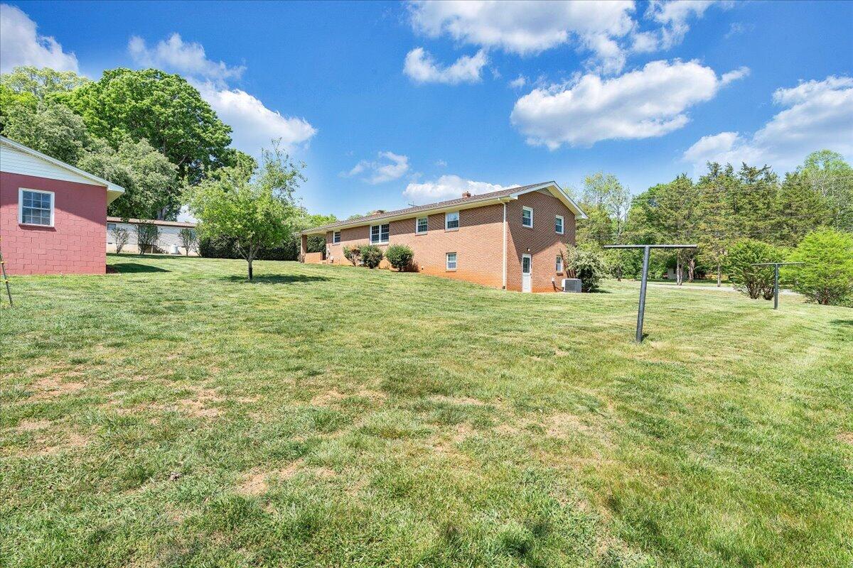 935 Bonbrook Mill Road Rocky Mount, VA 24151 - Photo 31 of 54 31-MIB08266