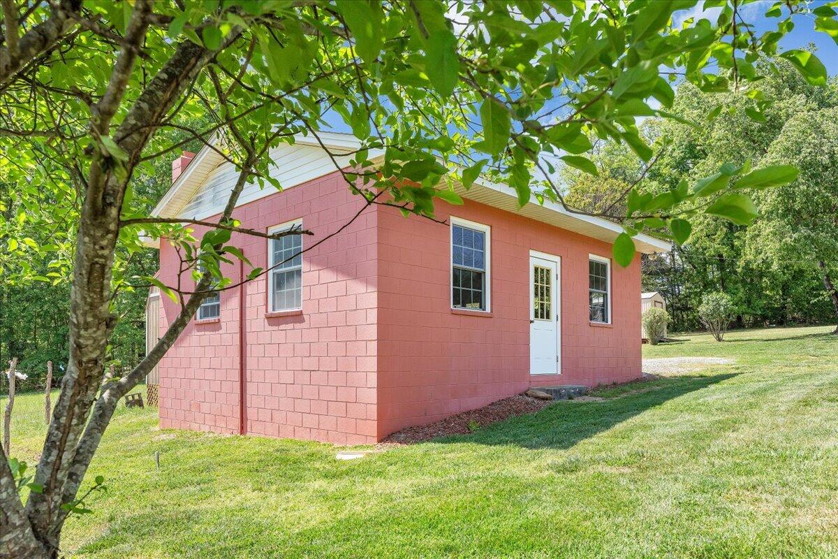 935 Bonbrook Mill Road Rocky Mount, VA 24151 - Photo 32 of 54 32-MIB08270