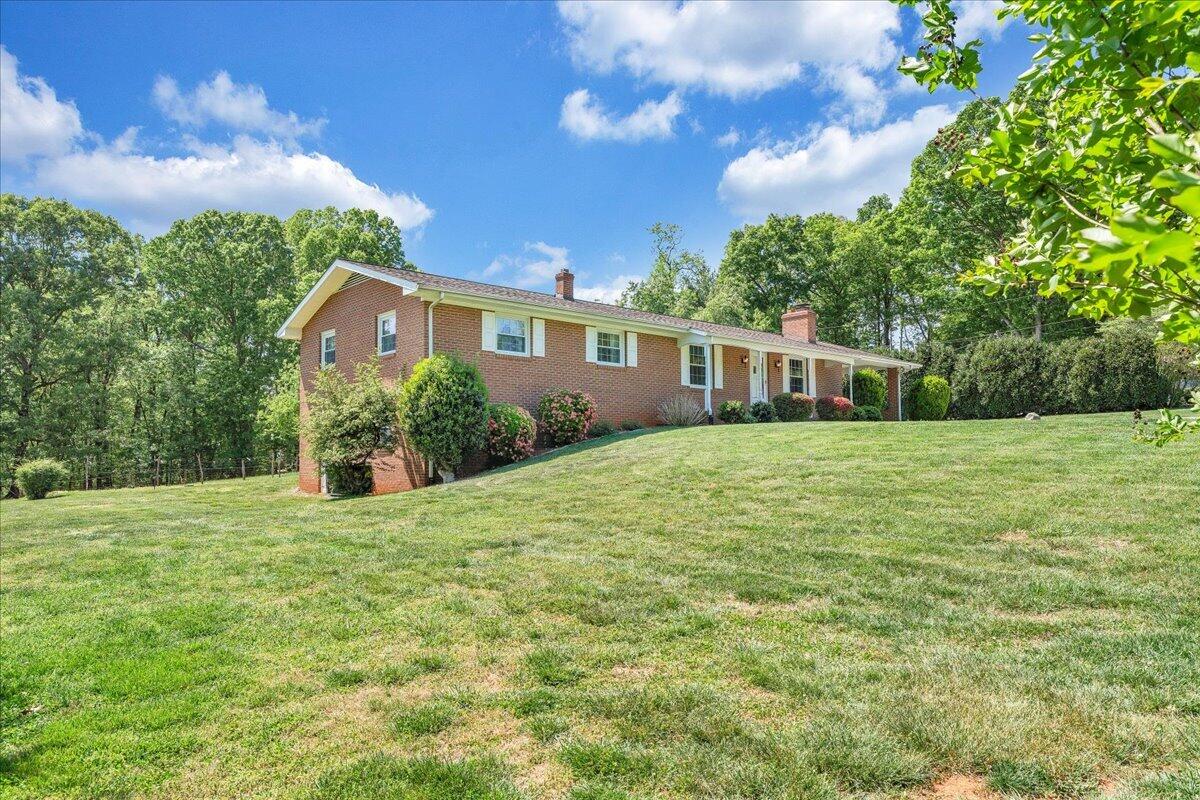 935 Bonbrook Mill Road Rocky Mount, VA 24151 - Photo 33 of 54 33-MIB08273