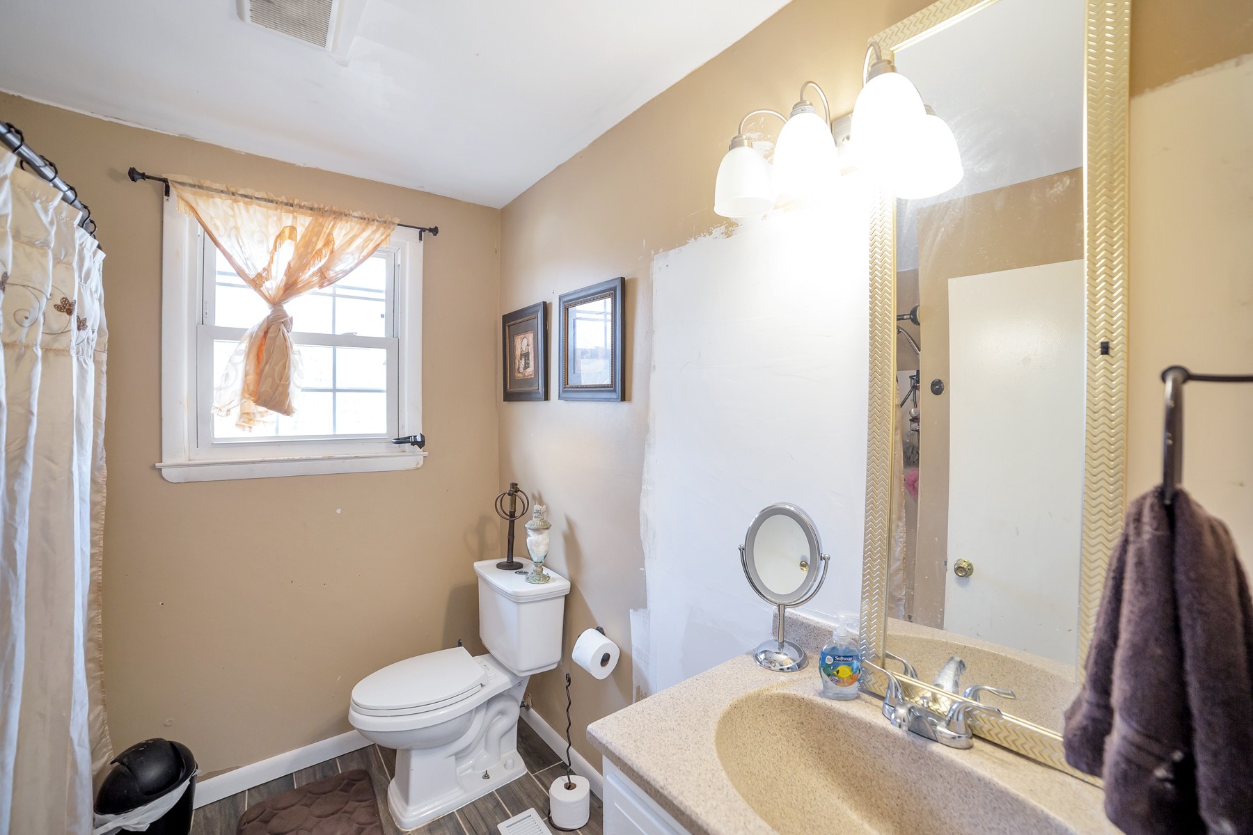 520 Tulip Grove Road Hermitage, TN 37076 - Photo 10 of 15 Gallery Image 10