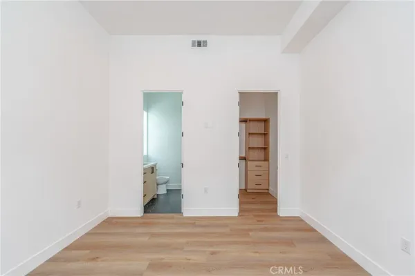 a view of walk in closet