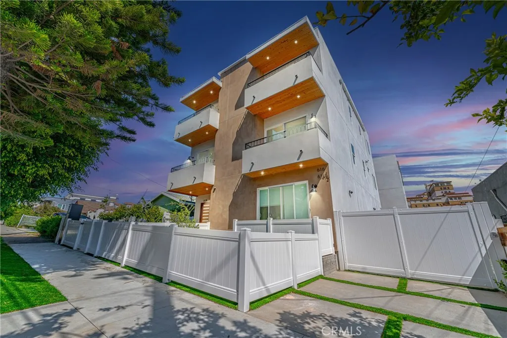614 North Rampart Boulevard, Unit 1/2 Silver Lake, CA 90026 - Photo 2 of 41 a view of outdoor space and yard