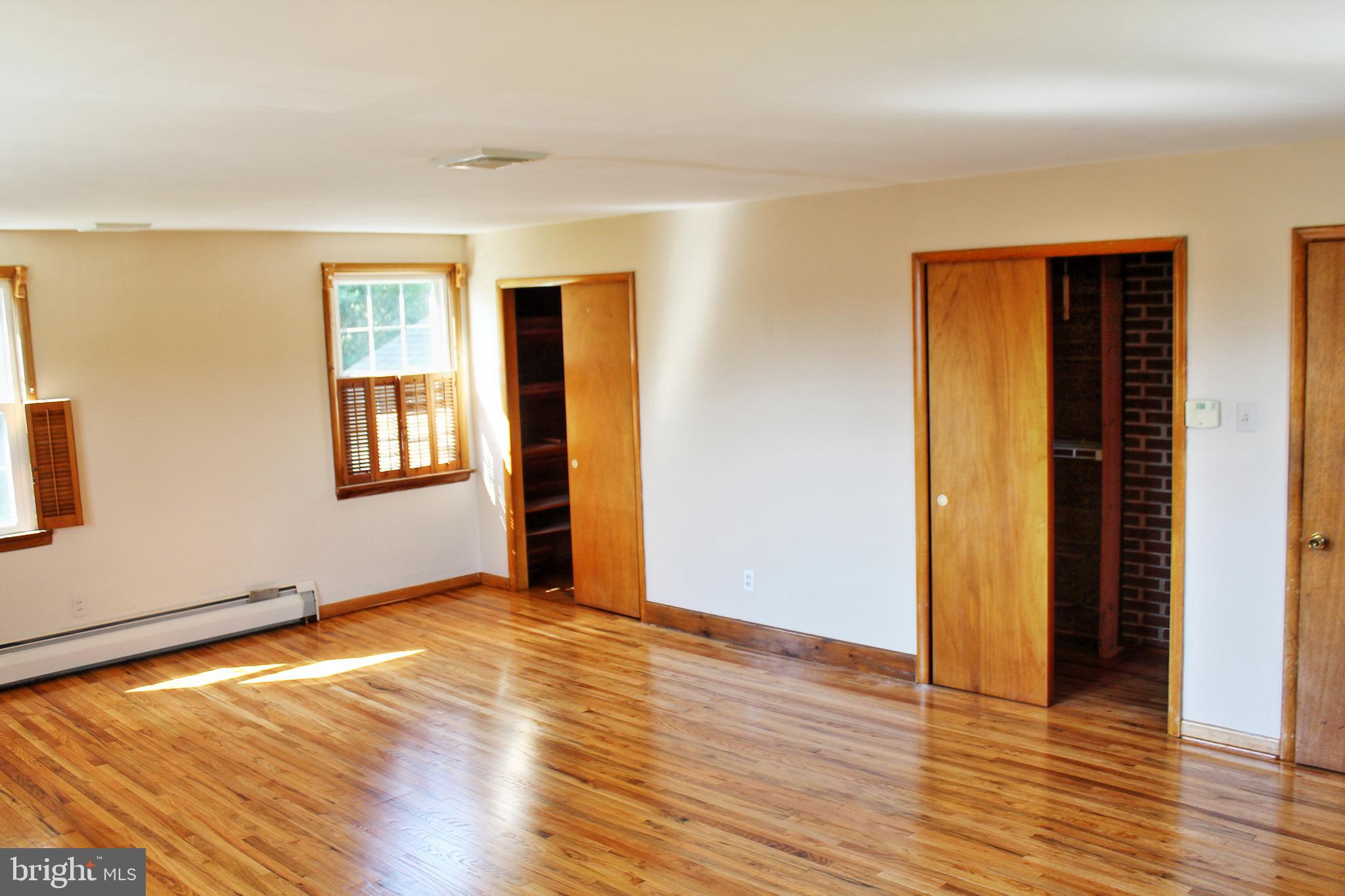 3001 Layfield Road Gilbertsville, PA 19525 - Photo 7 of 12 Gallery Image 7