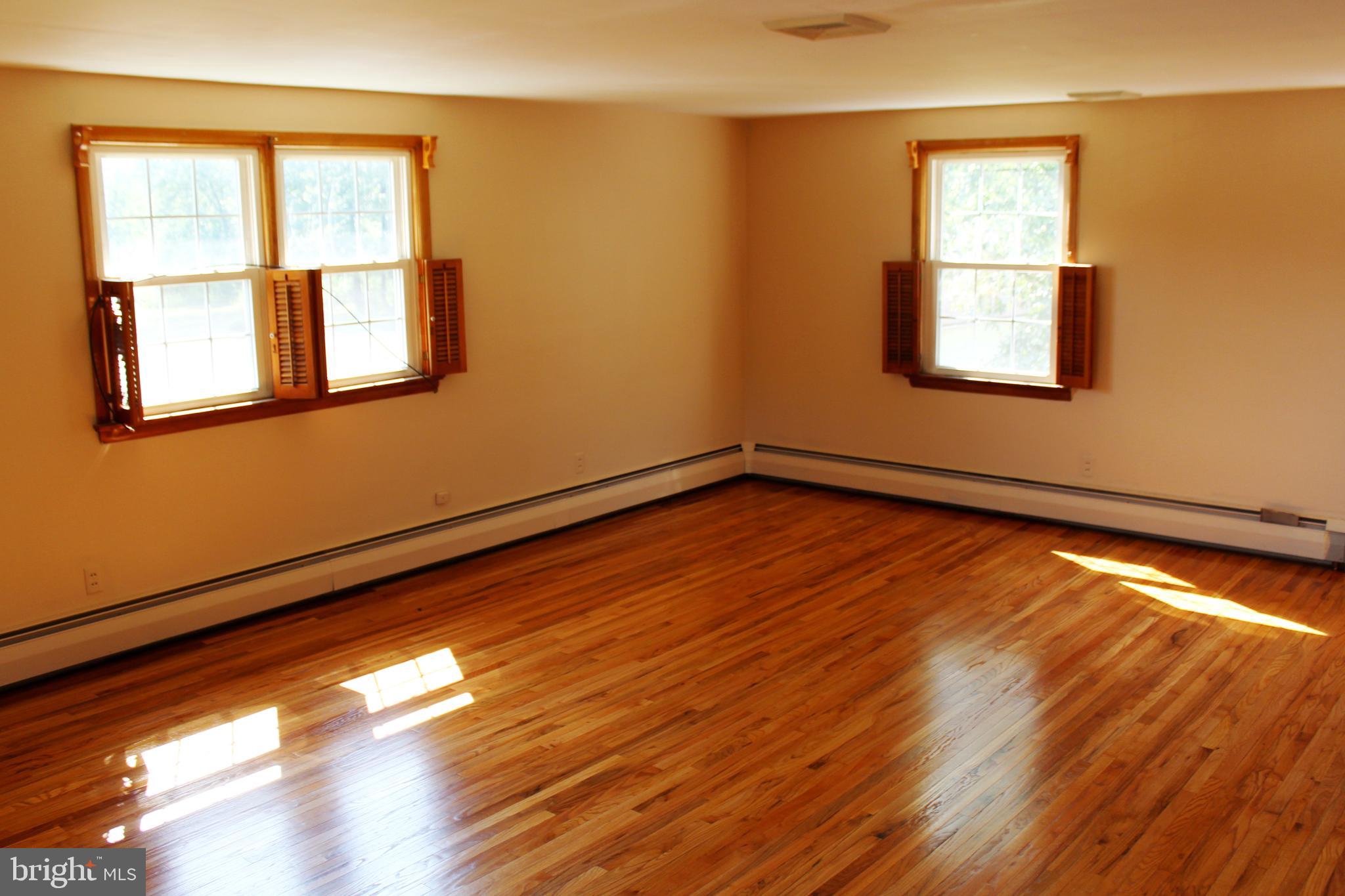 3001 Layfield Road Gilbertsville, PA 19525 - Photo 8 of 12 Gallery Image 8