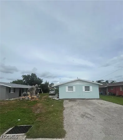 $1,200 | 5517 Sixth Avenue, Fort Myers, FL 33907