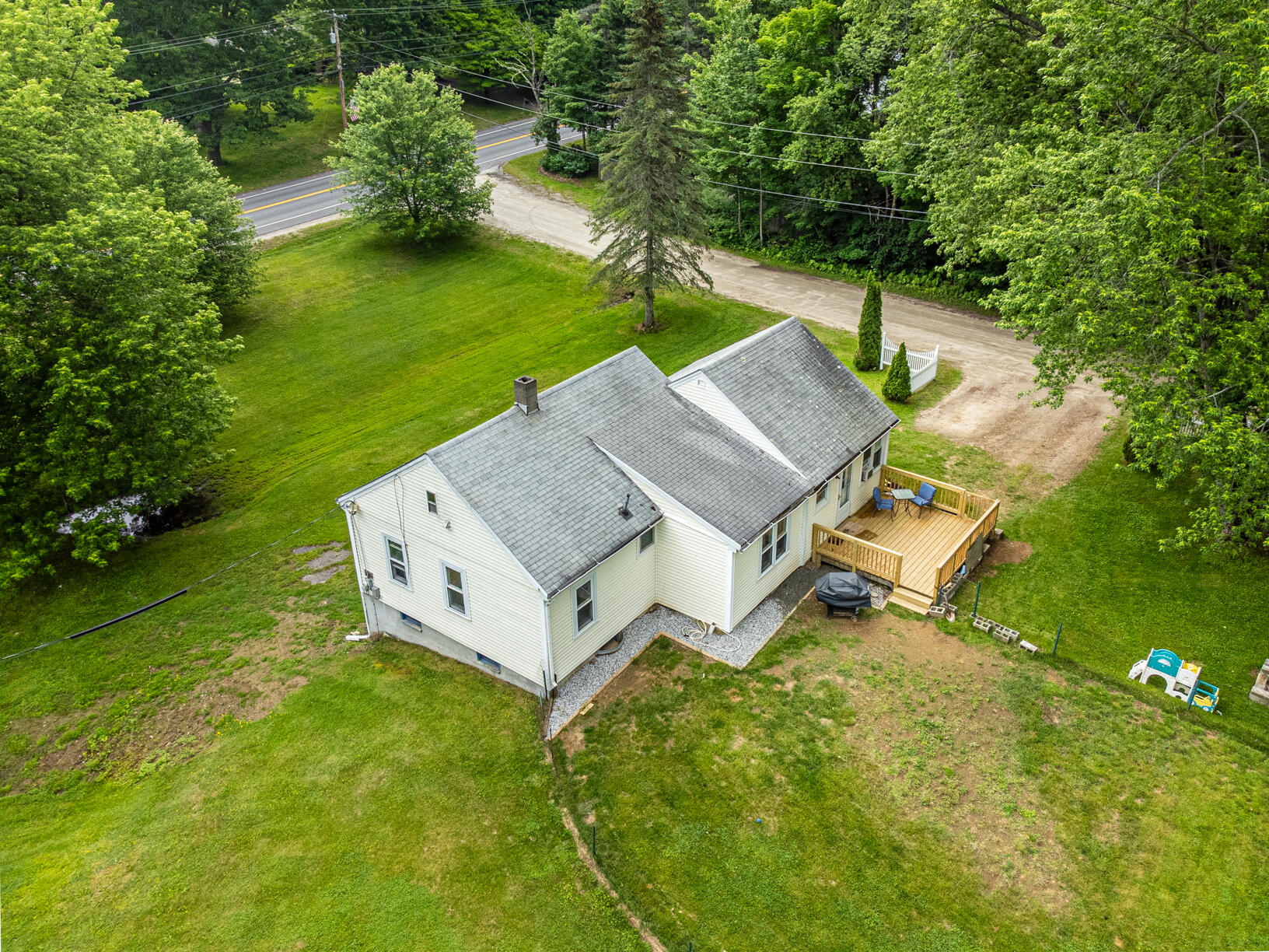 815 Royalsborough Road Durham, ME 04222 - Photo 4 of 28 815RoyalsboroughDurham-29