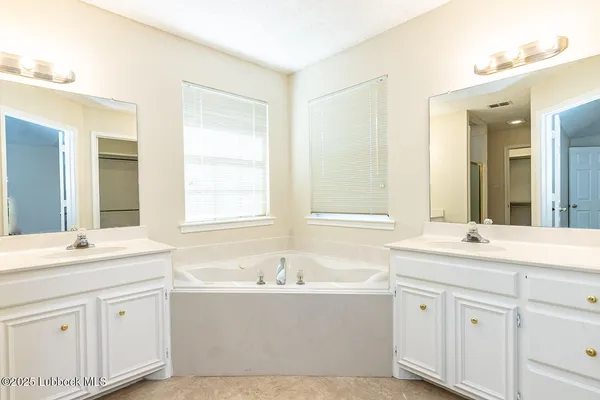 $1,650 | 6203 7th Street, Lubbock, TX 79416